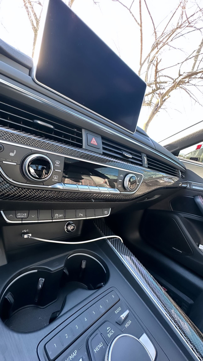 Car detailing transformation - before and after